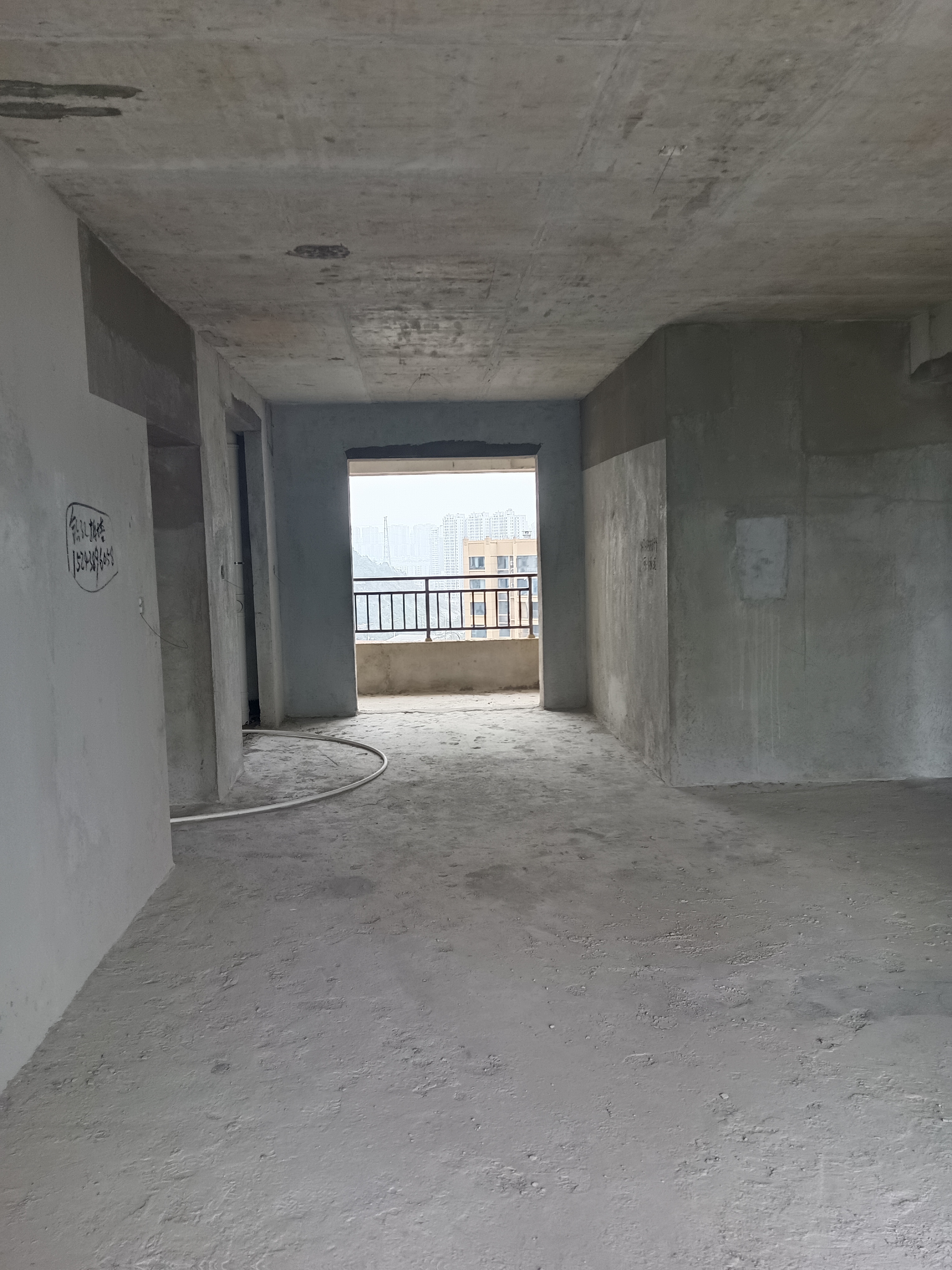 悦江山  4室2厅2卫    69.8万