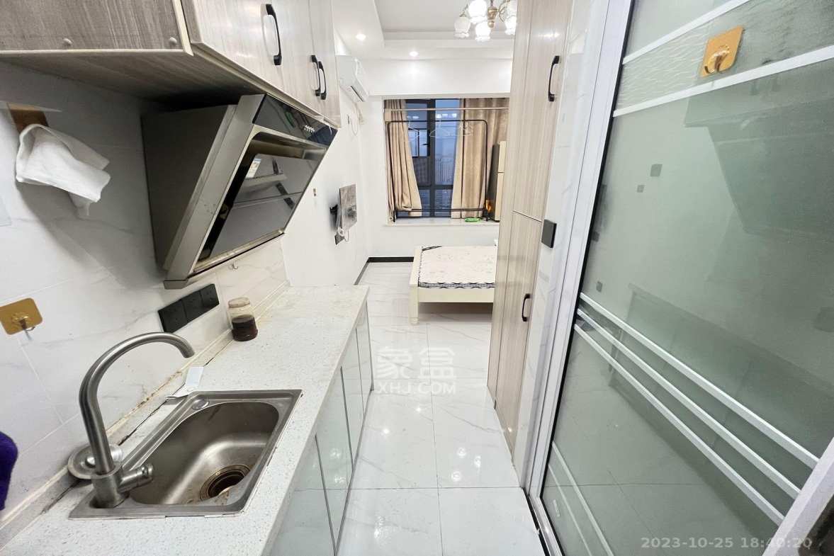 洋湖时代 1室1厅1卫 1200.0元/月 洋湖时代 1室1厅1卫 1200.0元/月室内图