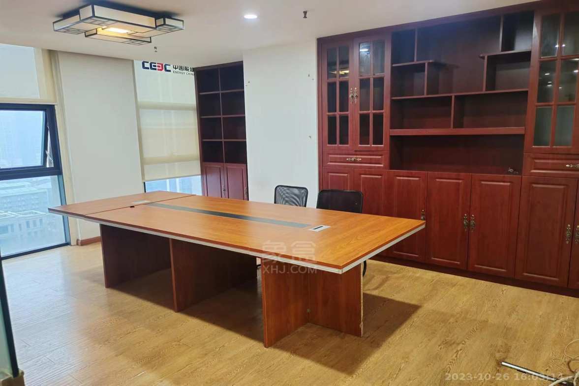 神农文化休闲街（华人街）  1室1厅1卫    8000.0元/月室内图