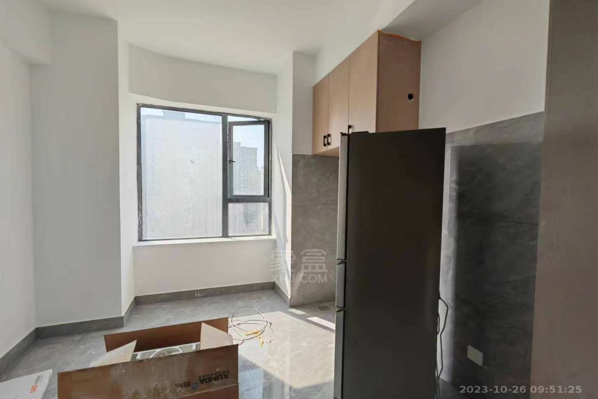 中建江湾壹号  1室1厅1卫    1700.0元/月室内图