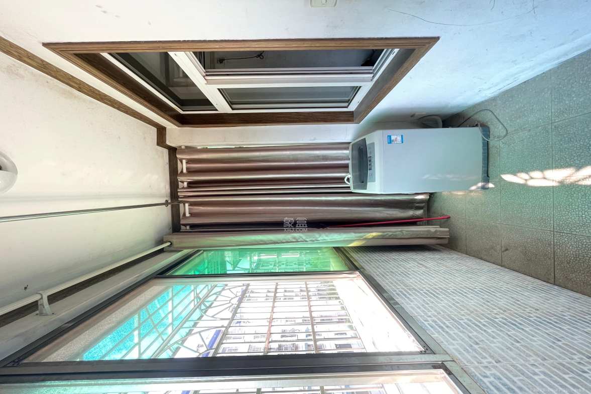 湘樟园小区（湘樟家园）  3室2厅1卫   1400.00元/月室内图