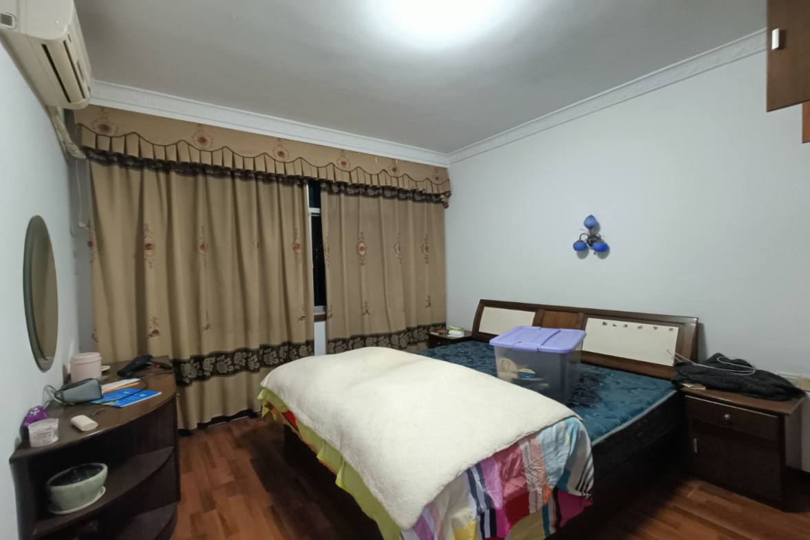 菊苑东区  3室2厅2卫    1200.0元/月室内图