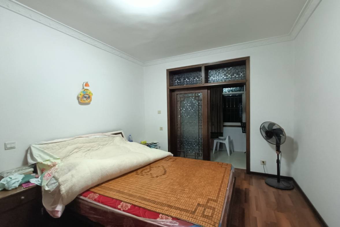 菊苑东区  3室2厅2卫    1200.0元/月室内图