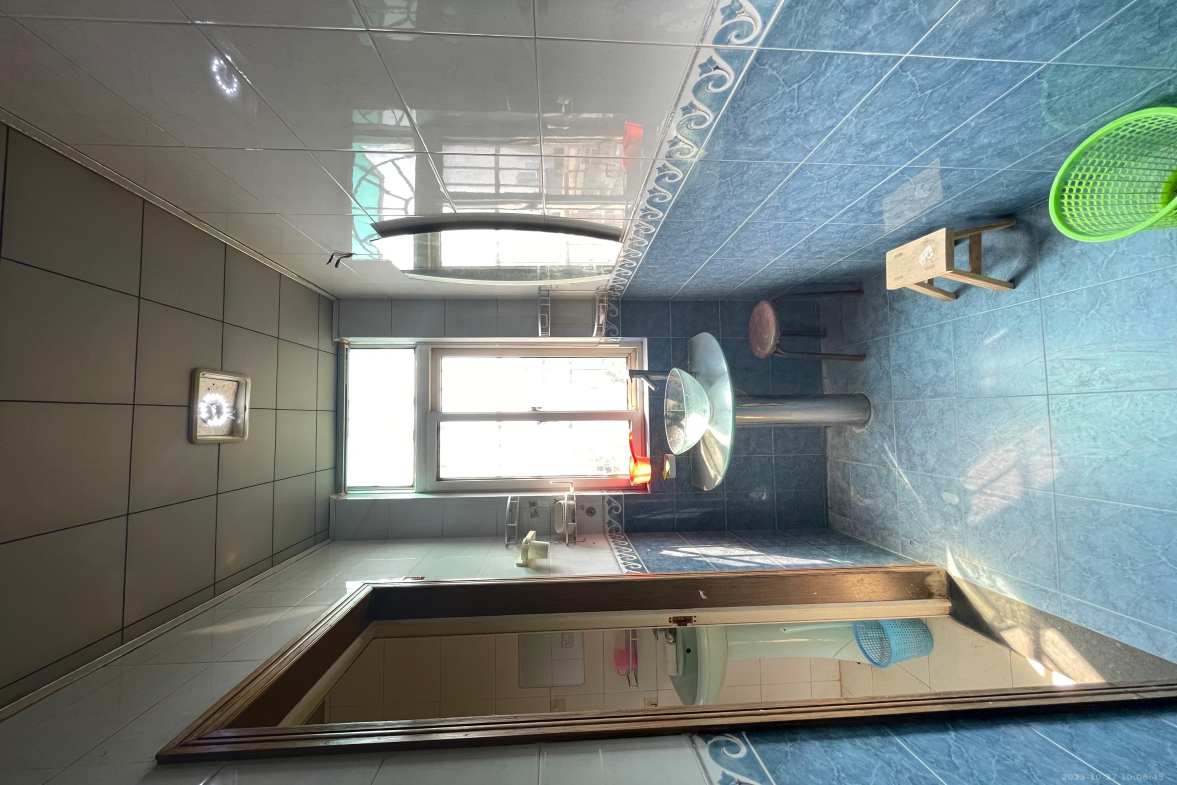 湘樟园小区（湘樟家园）  3室2厅1卫   1400.00元/月室内图
