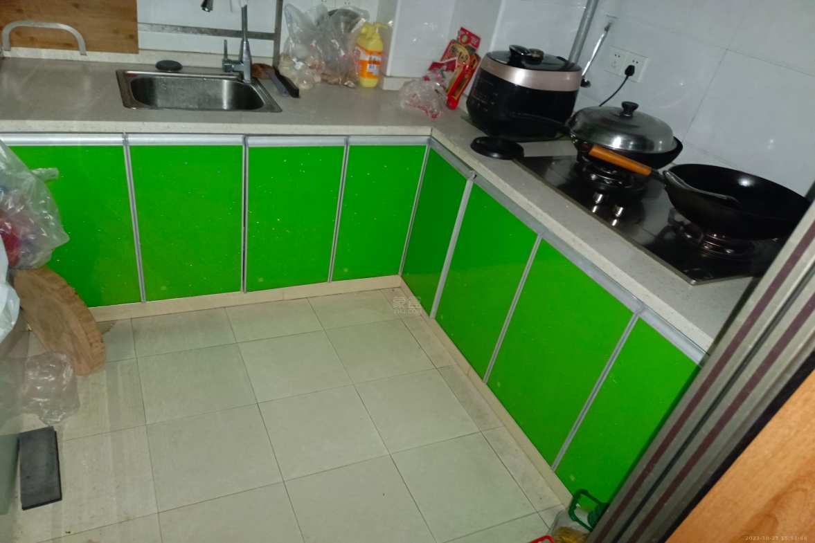 华晨御园 2室1厅1卫 1800.0元/月 华晨御园 2室1厅1卫 1800.0元/月室内图