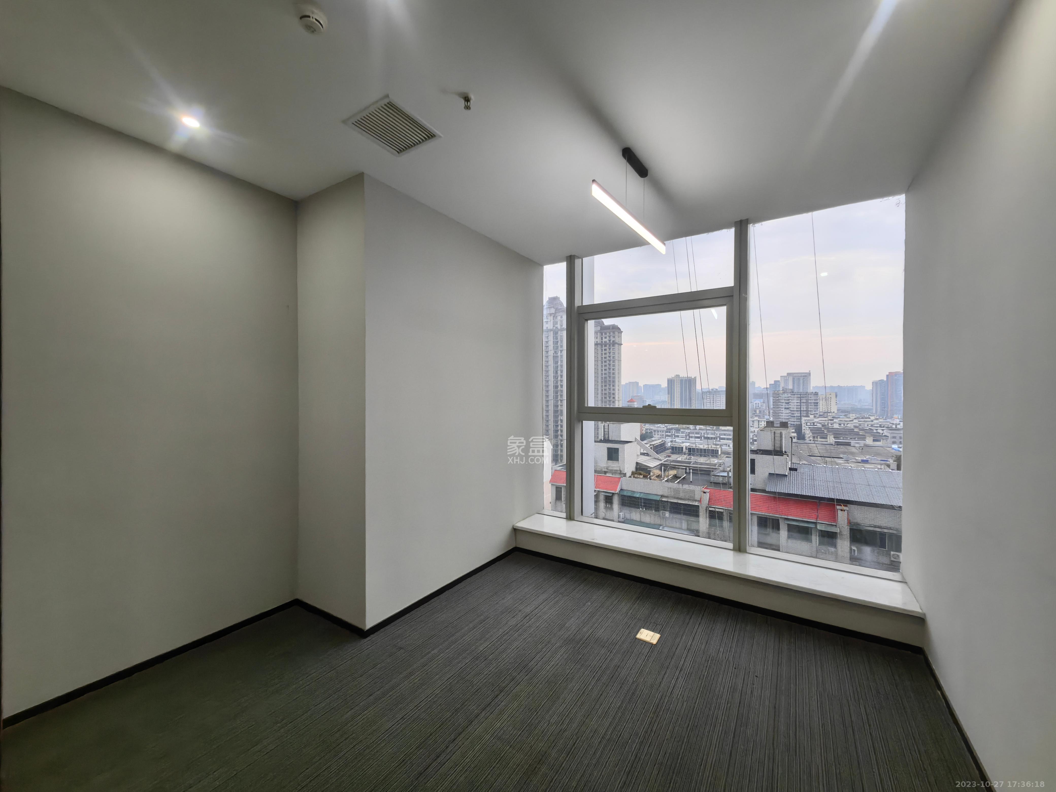 万博汇   155.0㎡     10000.00元/月