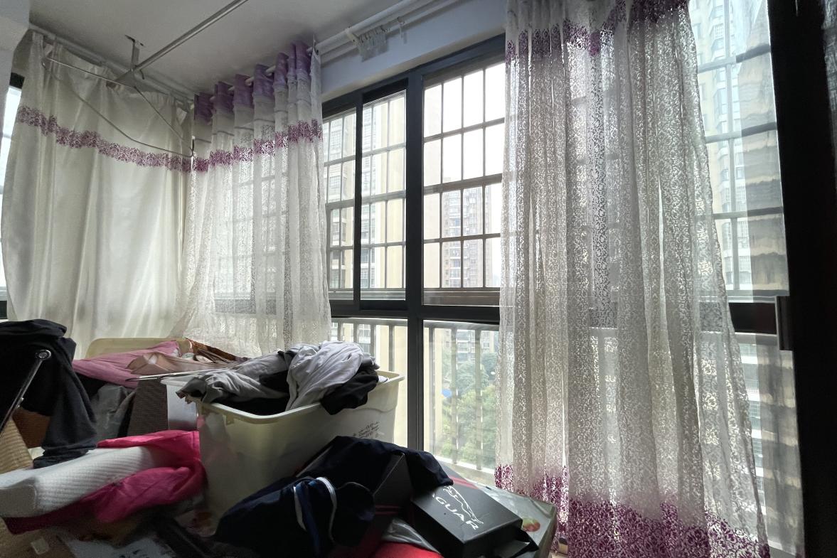 香格里拉  3室2厅2卫   2500.00元/月室内图1