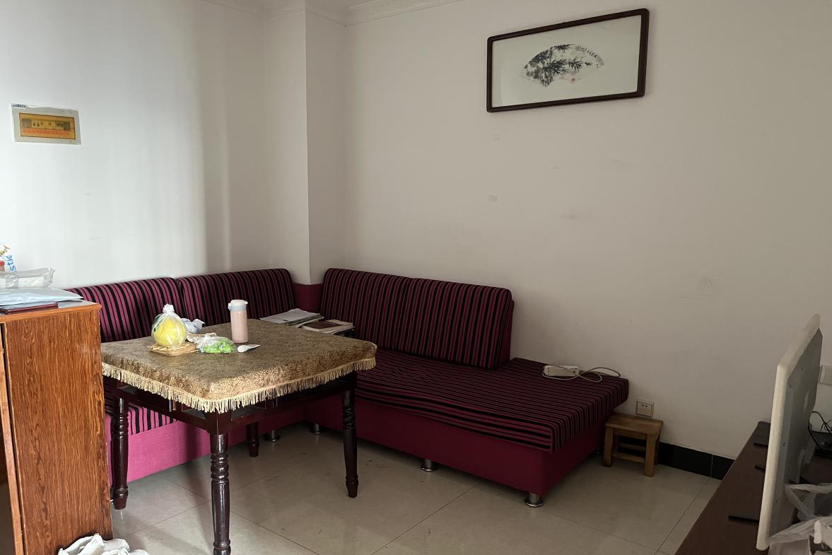 星海名都  2室1厅1卫    39.8万室内图1