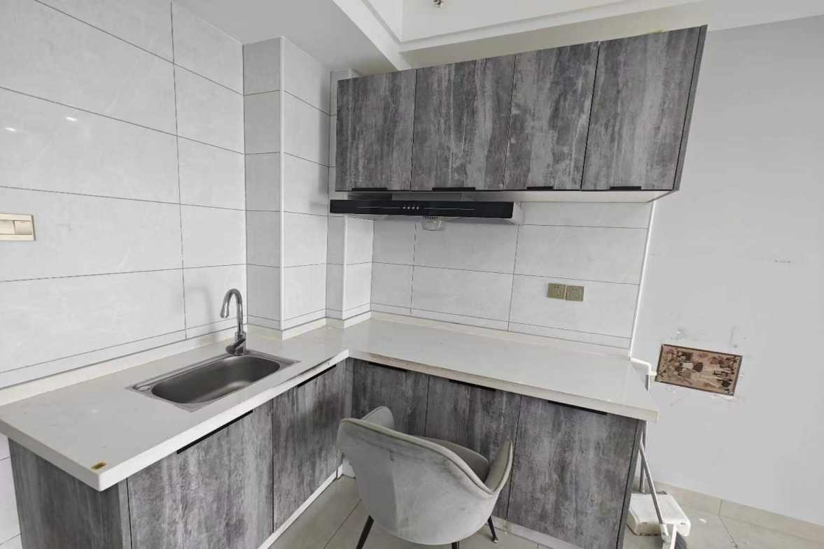 友阿国际  1室0厅1卫    2000.0元/月 友阿国际  1室0厅1卫    2000.0元/月室内图