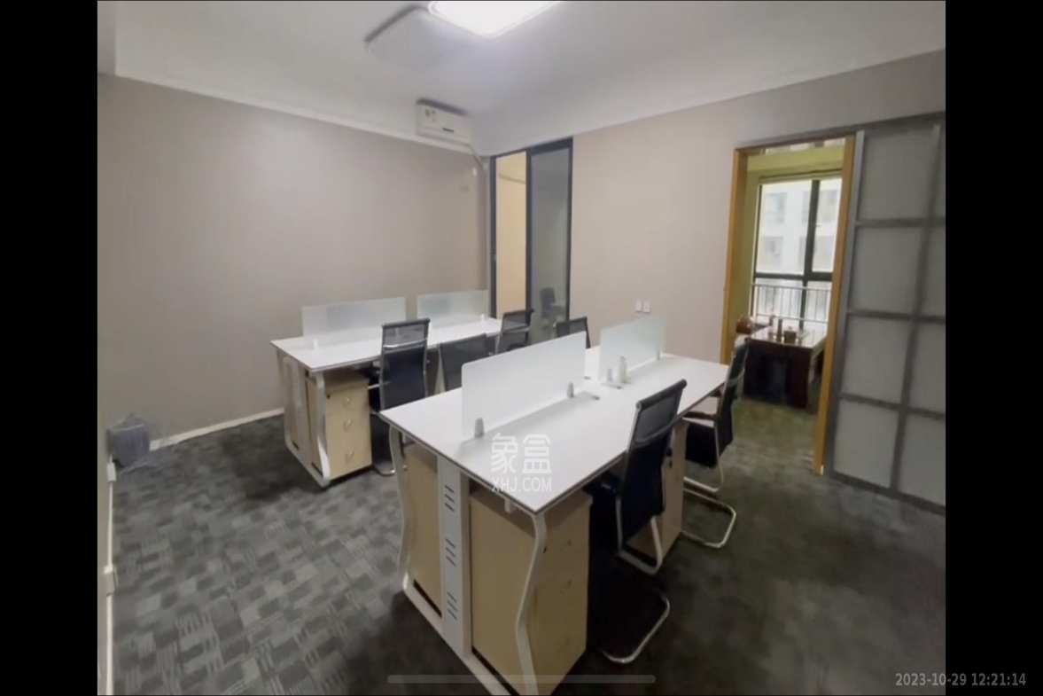 德思勤城市广场(宝格丽公寓) 2室2厅1卫 4500.0元/月 德思勤城市广场(宝格丽公寓) 2室2厅1卫 4500.0元/月室内图