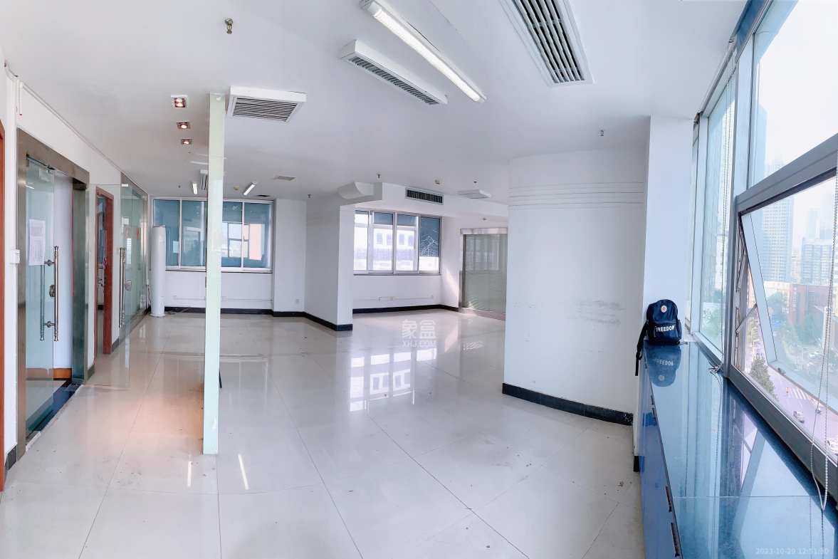 第一大道 5室1厅0卫 10000.0元/月 第一大道 5室1厅0卫 10000.0元/月室内图