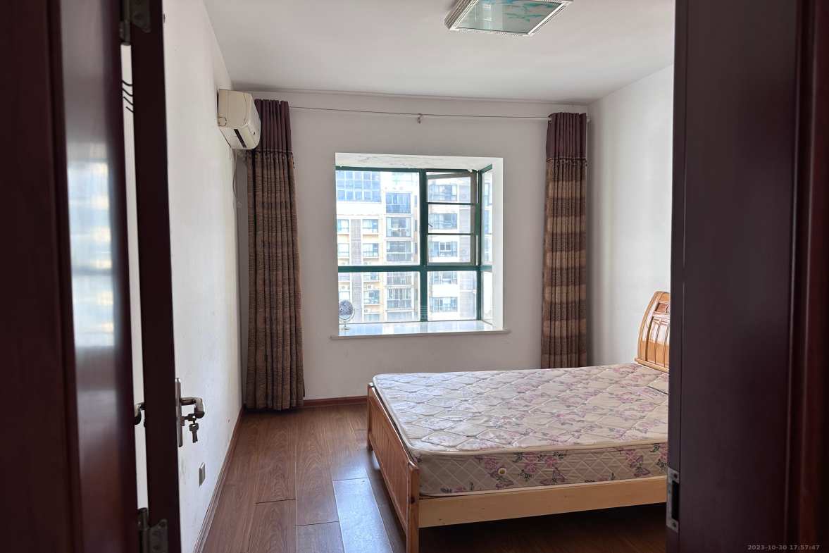 福泰国际 3室2厅1卫 2100.0元/月 福泰国际 3室2厅1卫 2100.0元/月室内图