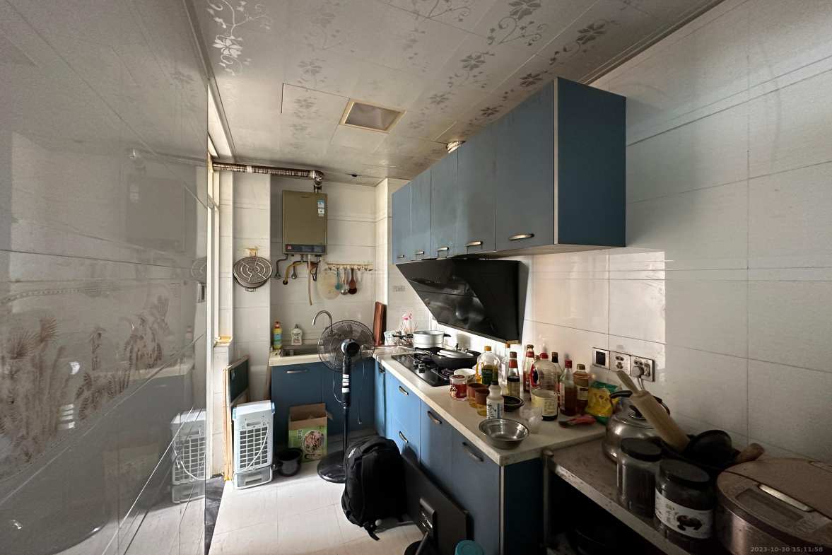 泰山公馆 2室2厅1卫 1500.0元/月 泰山公馆 2室2厅1卫 1500.0元/月室内图