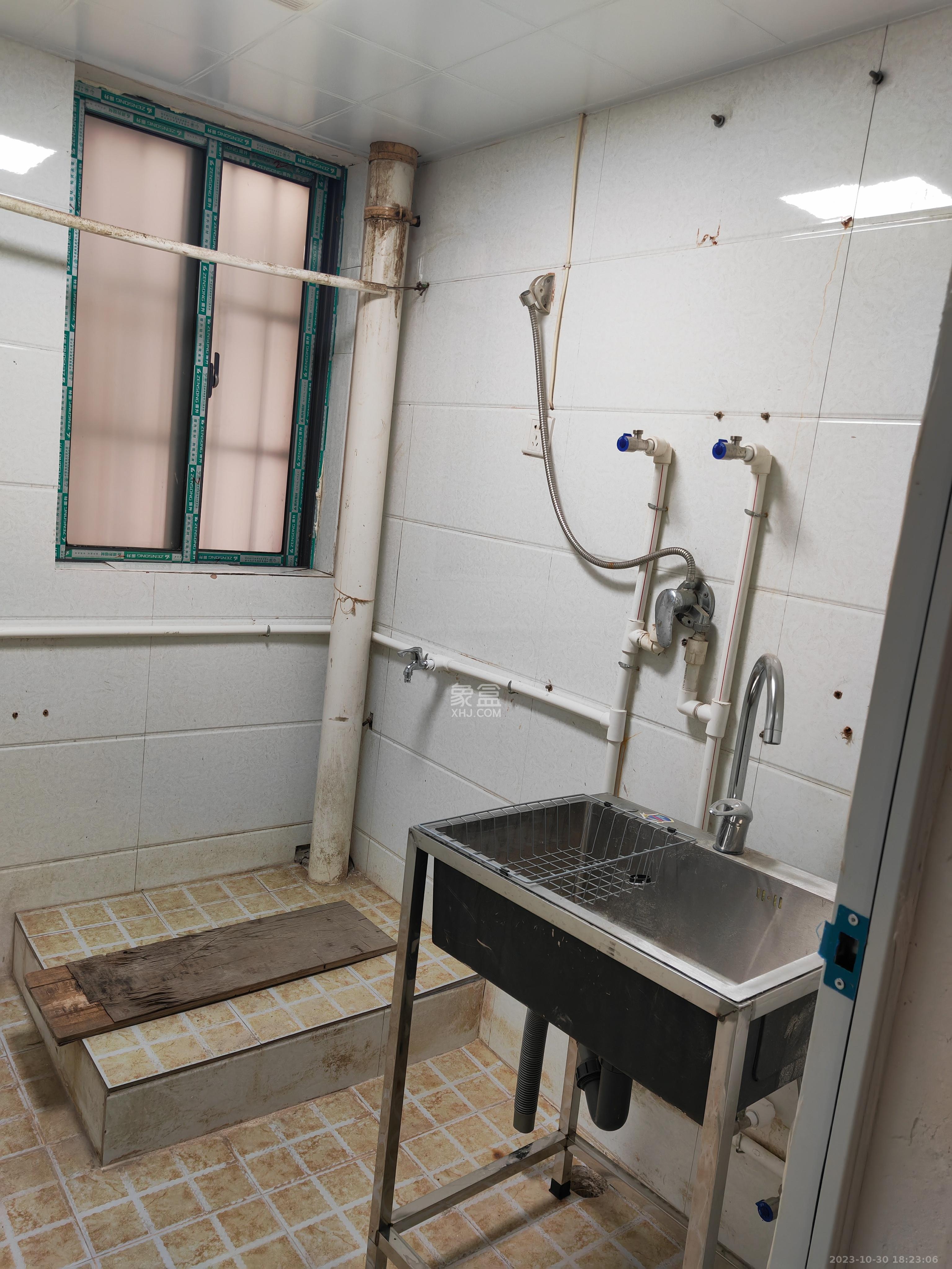 安泰新村   112.0㎡      3000.0元/月室内图