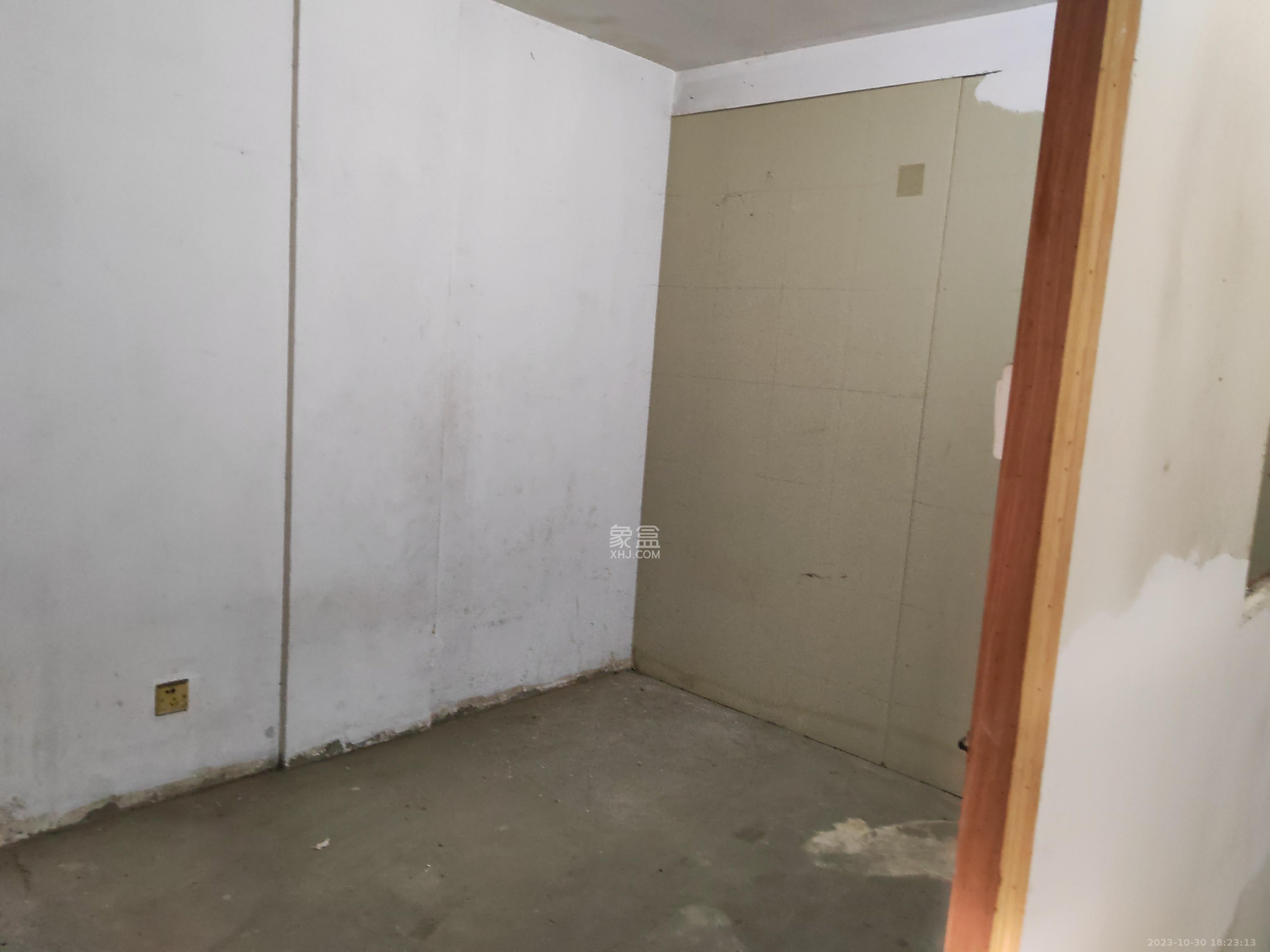 安泰新村   112.0㎡      3000.0元/月室内图