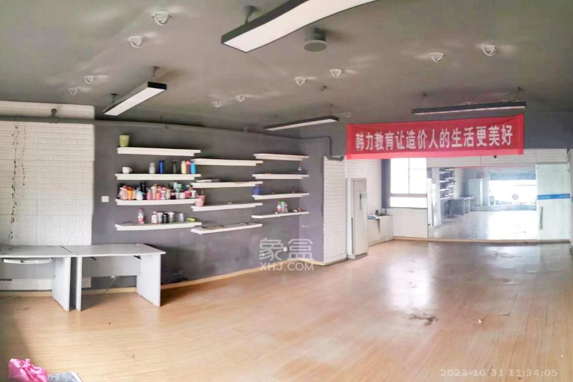 新世界百货（湖南供销大厦）  4室2厅1卫   6500.00元/月室内图