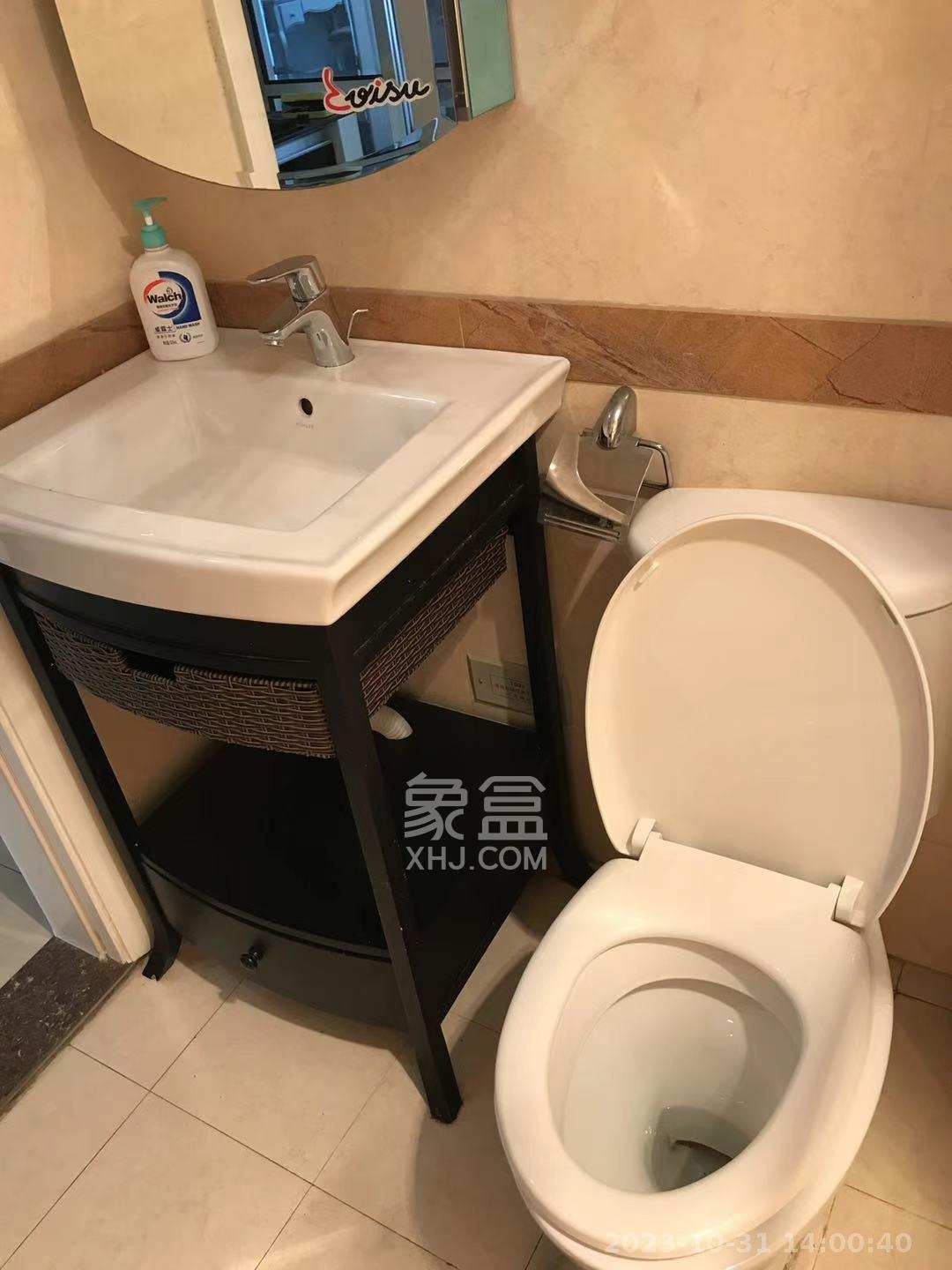 壹号公馆  1室1厅1卫    2800.0元/月 壹号公馆  1室1厅1卫    2800.0元/月室内图