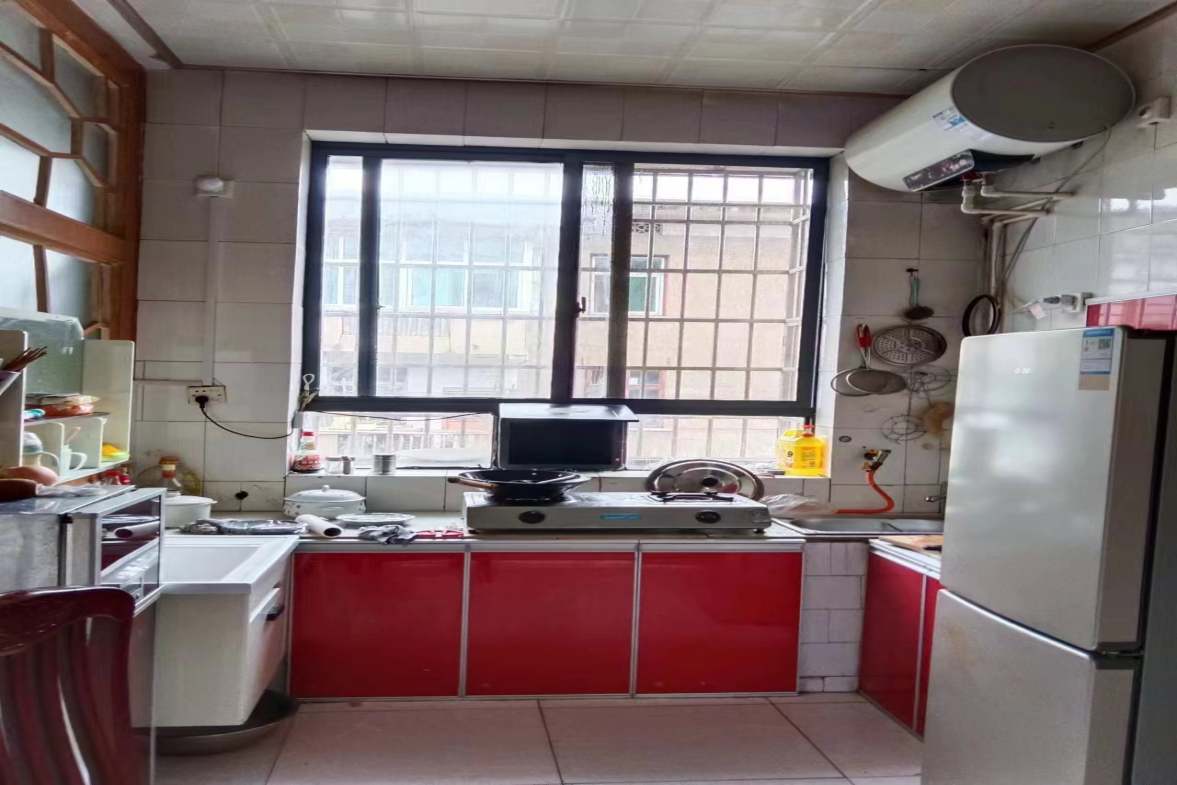 洪家洲涟钢厂宿舍  2室1厅1卫    550.0元/月室内图