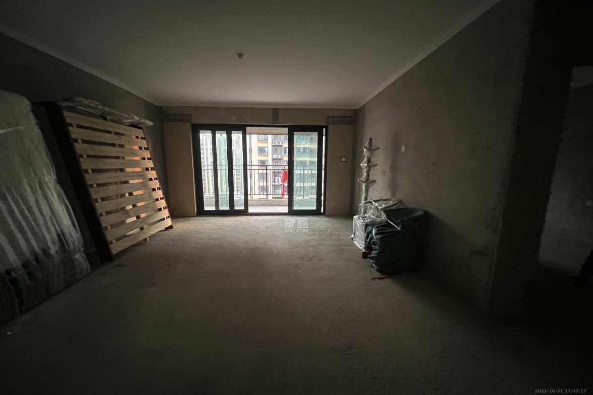 北辰中央公园E区  4室2厅2卫    2000.0元/月 北辰中央公园E区  4室2厅2卫    2000.0元/月室内图1