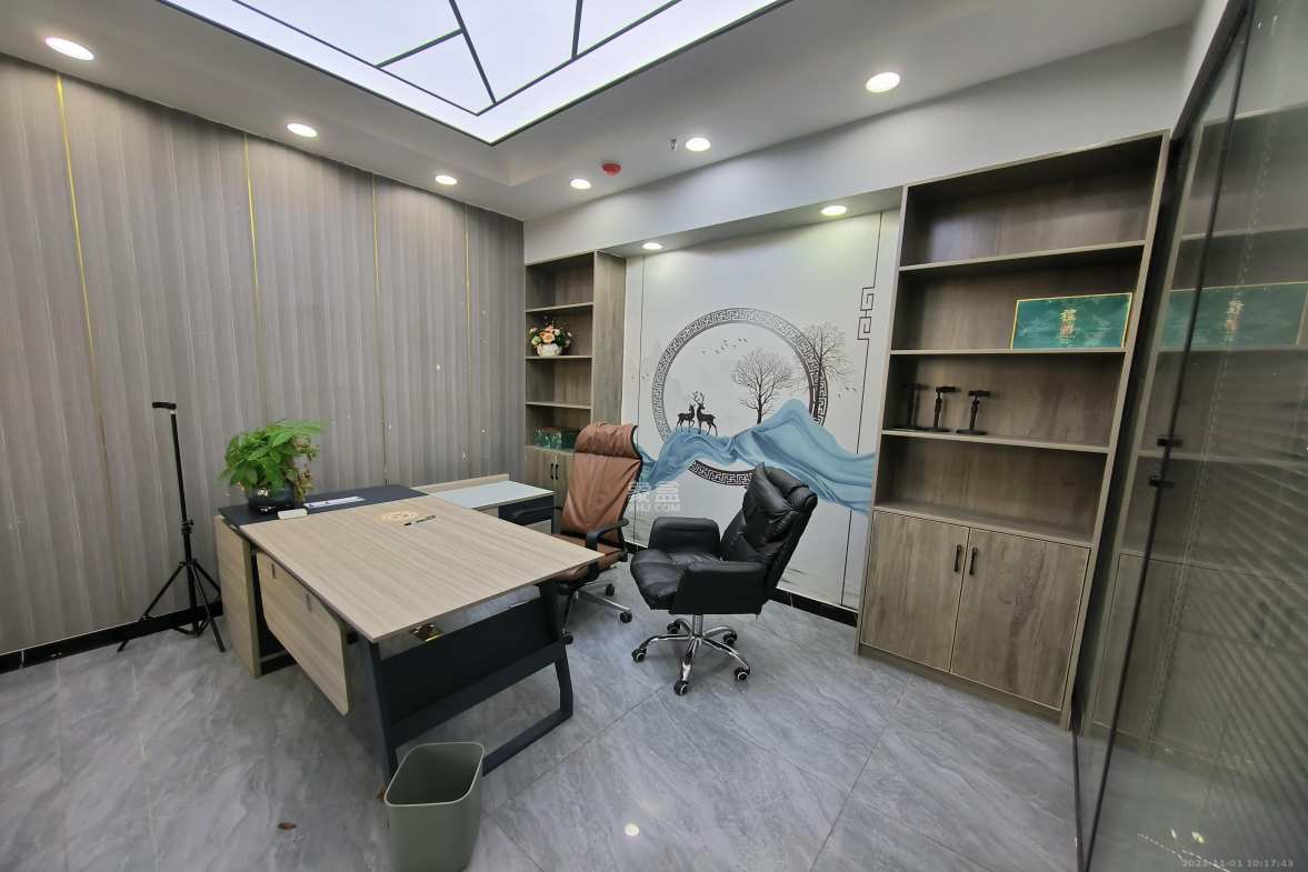 华润置地广场二期 1室1厅1卫 4500.0元/月 华润置地广场二期 1室1厅1卫 4500.0元/月室内图