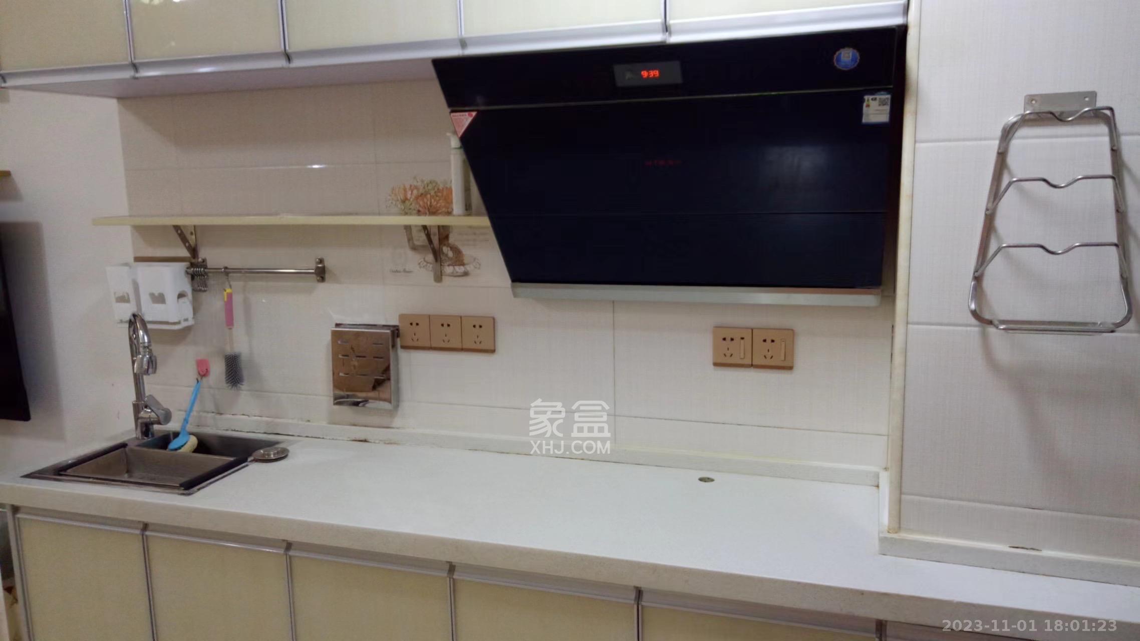 Cross尚公馆  1室0厅1卫    1400.0元/月