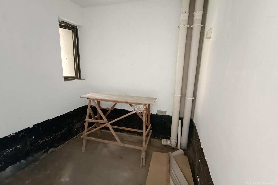 旭辉华庭  3室2厅1卫    1100.0元/月 旭辉华庭  3室2厅1卫    1100.0元/月室内图