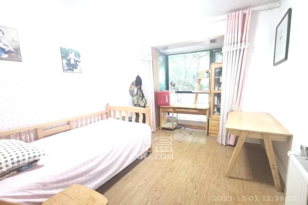 永祺西京  3室2厅2卫   3500.00元/月室内图