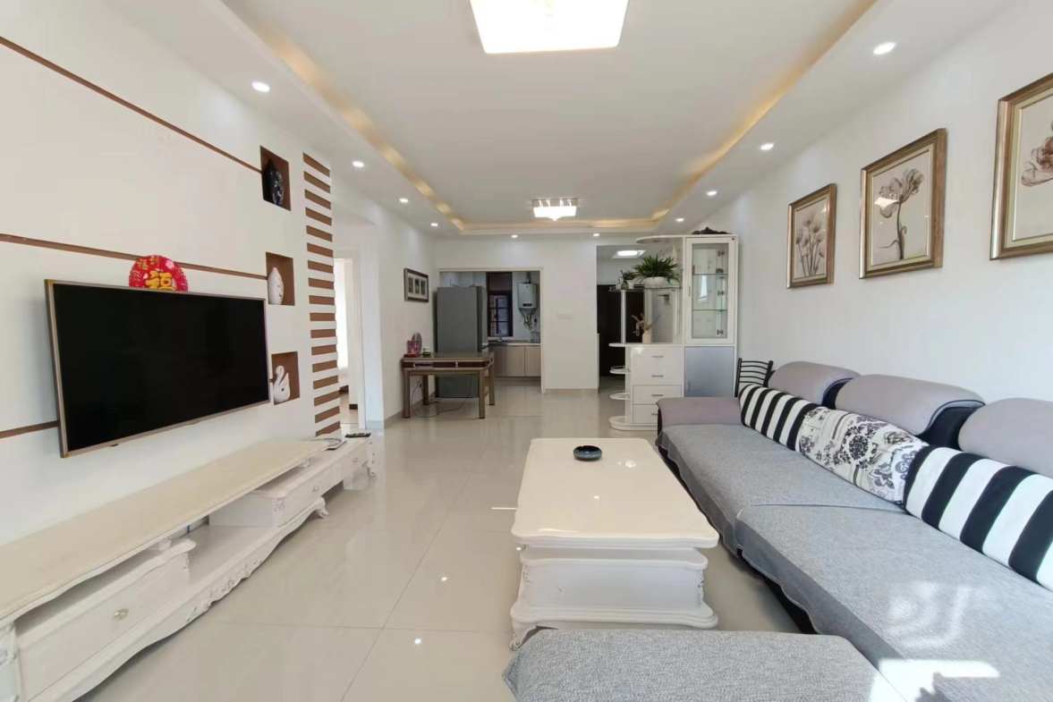 东成樽品首尔  2室2厅1卫    2200.0元/月室内图