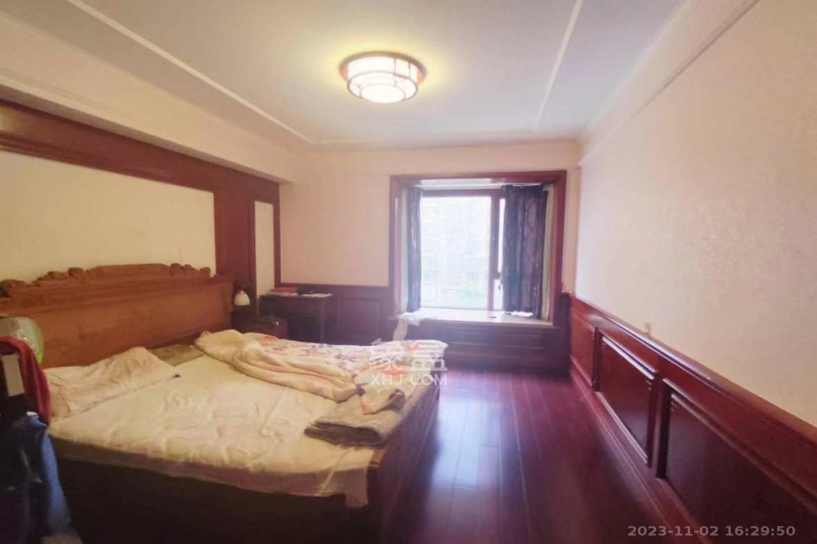 茶山馨苑 4室4厅3卫 8500.0元/月 茶山馨苑 4室4厅3卫 8500.0元/月室内图