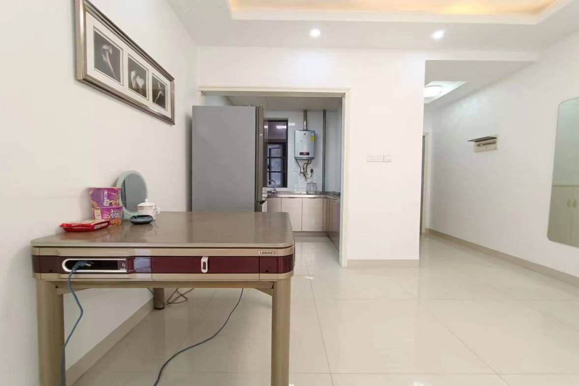 东成樽品首尔  2室2厅1卫    2200.0元/月室内图