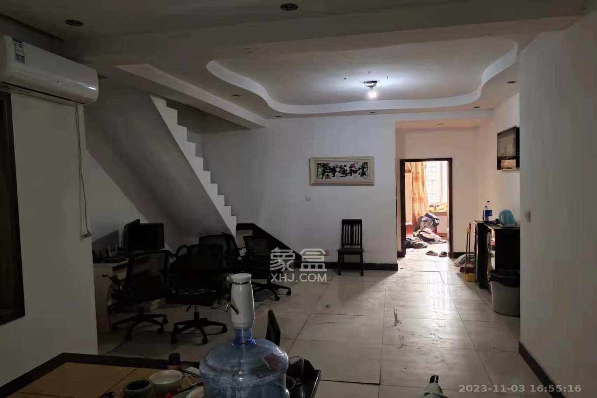 旺盛佳园  6室2厅3卫    2500.0元/月室内图