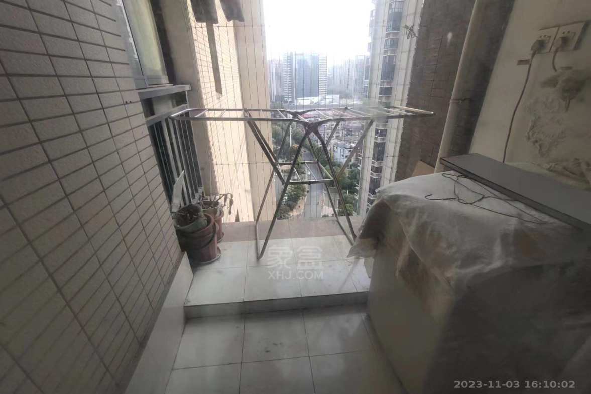 美的城二期 3室2厅1卫 2100.0元/月 美的城二期 3室2厅1卫 2100.0元/月室内图