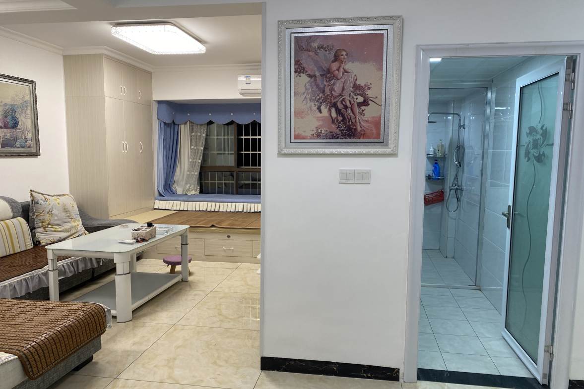 吉星花园  1室1厅1卫    1500.0元/月室内图