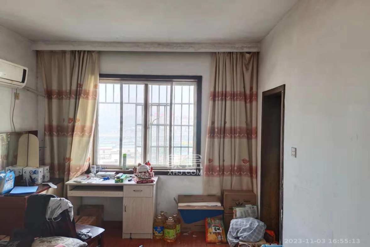 旺盛佳园  6室2厅3卫    2500.0元/月室内图1