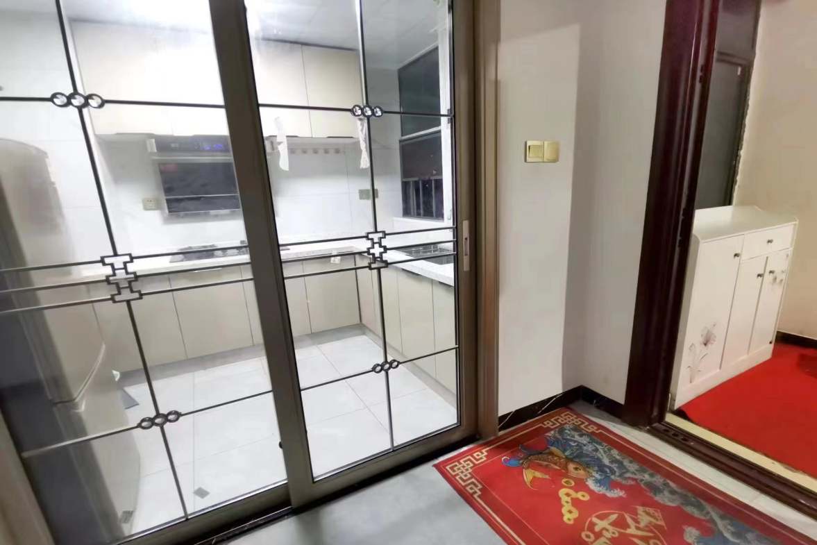 恒隆国际 2室1厅1卫 1800.0元/月 恒隆国际 2室1厅1卫 1800.0元/月室内图