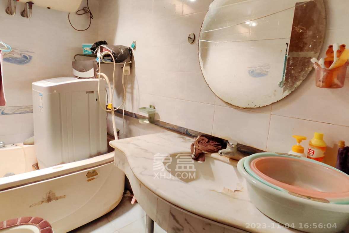 德政园  3室2厅1卫    2100.0元/月室内图