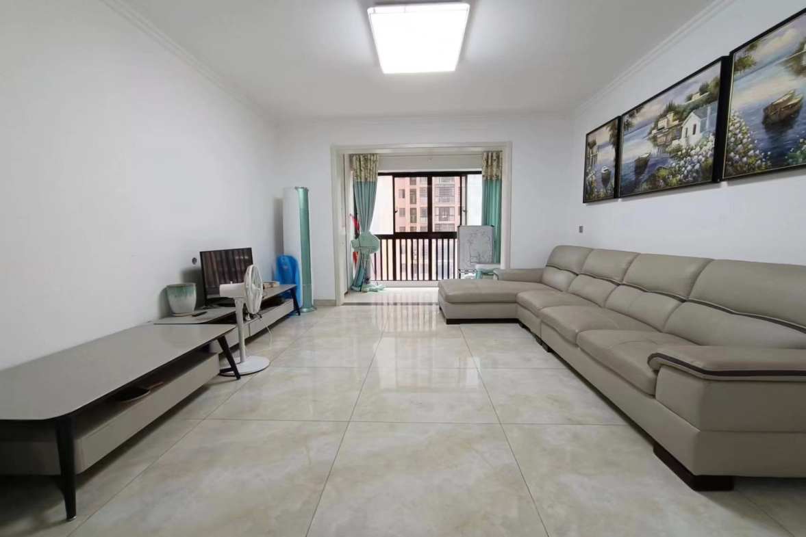 凯旋城 3室2厅1卫 2500.0元/月 凯旋城 3室2厅1卫 2500.0元/月室内图