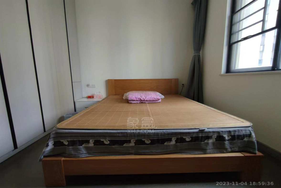 中建玥熙台  4室2厅2卫    2600.0元/月室内图