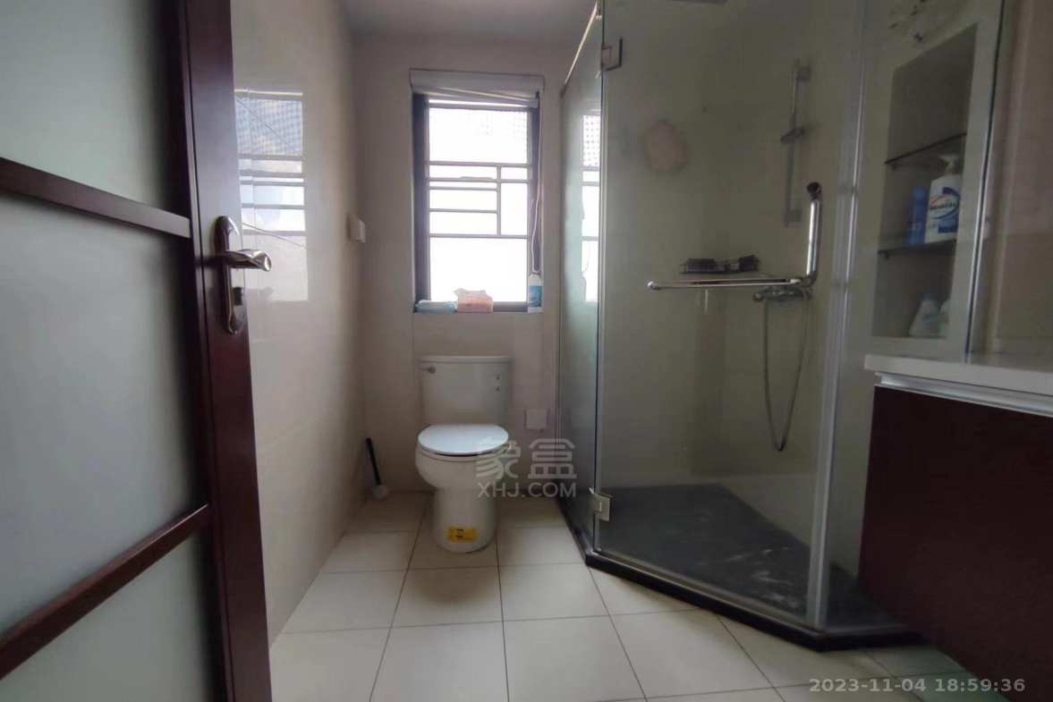 中建玥熙台  4室2厅2卫    2600.0元/月室内图