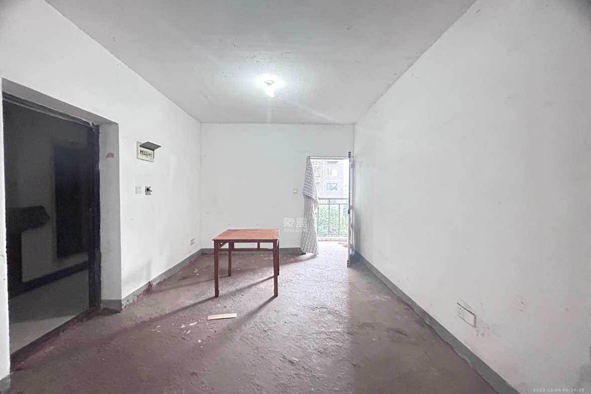 红树湾 4室2厅2卫 1200.0元/月 红树湾 4室2厅2卫 1200.0元/月室内图