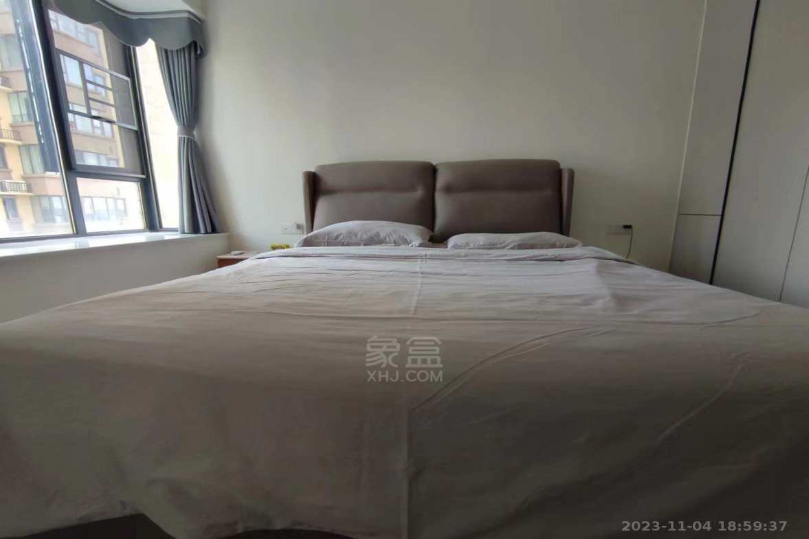 中建玥熙台  4室2厅2卫    2600.0元/月室内图