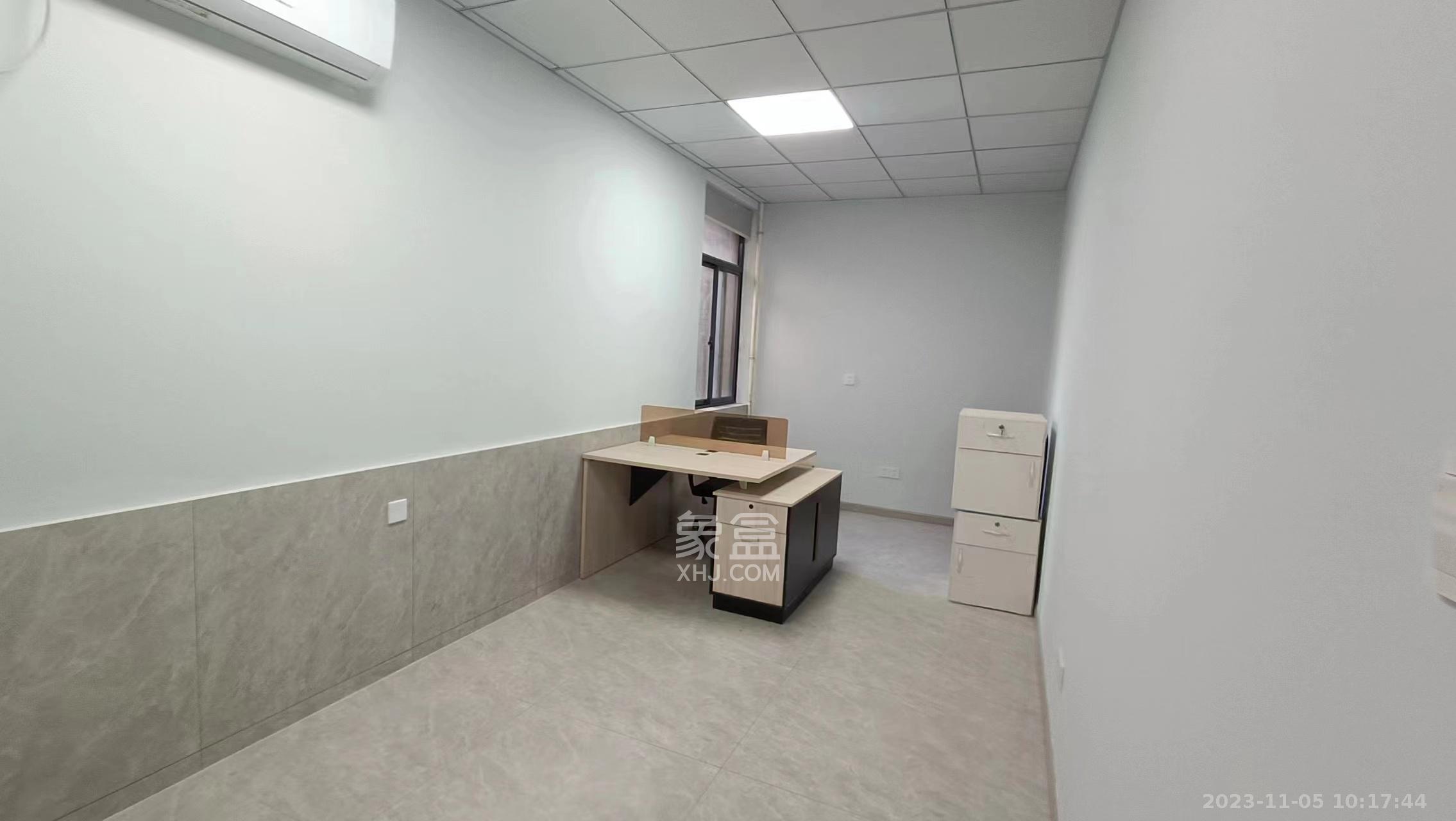 国际企业中心   345.34㎡      8800.0元/月室内图