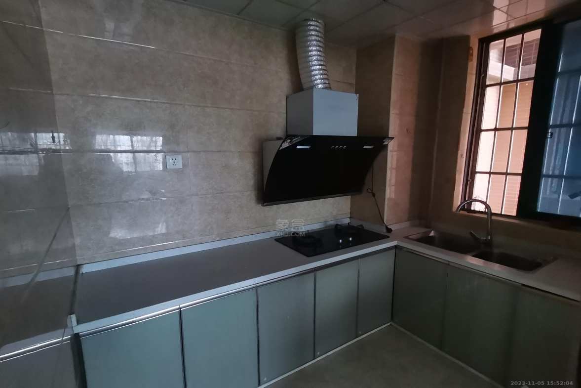 金色荷塘  2室2厅1卫    1300.0元/月室内图