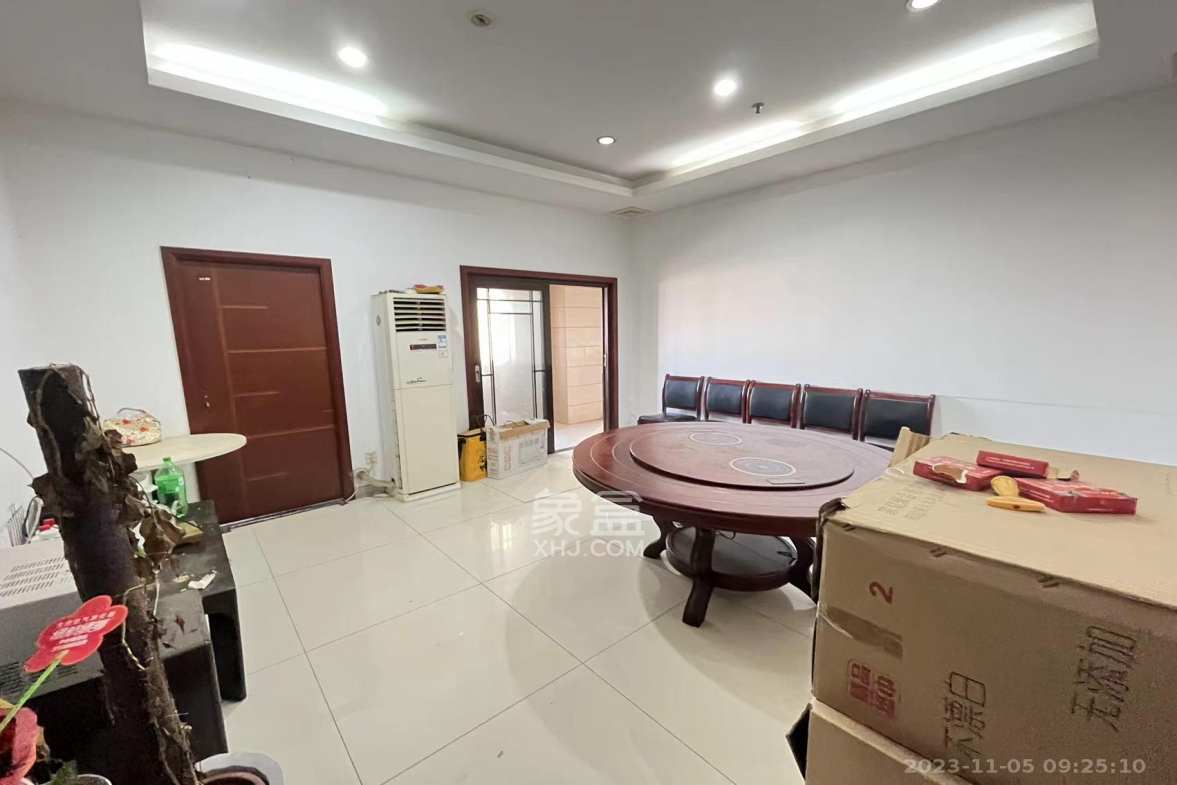 沁园春御院 9室0厅4卫 21000.0元/月 沁园春御院 9室0厅4卫 21000.0元/月室内图