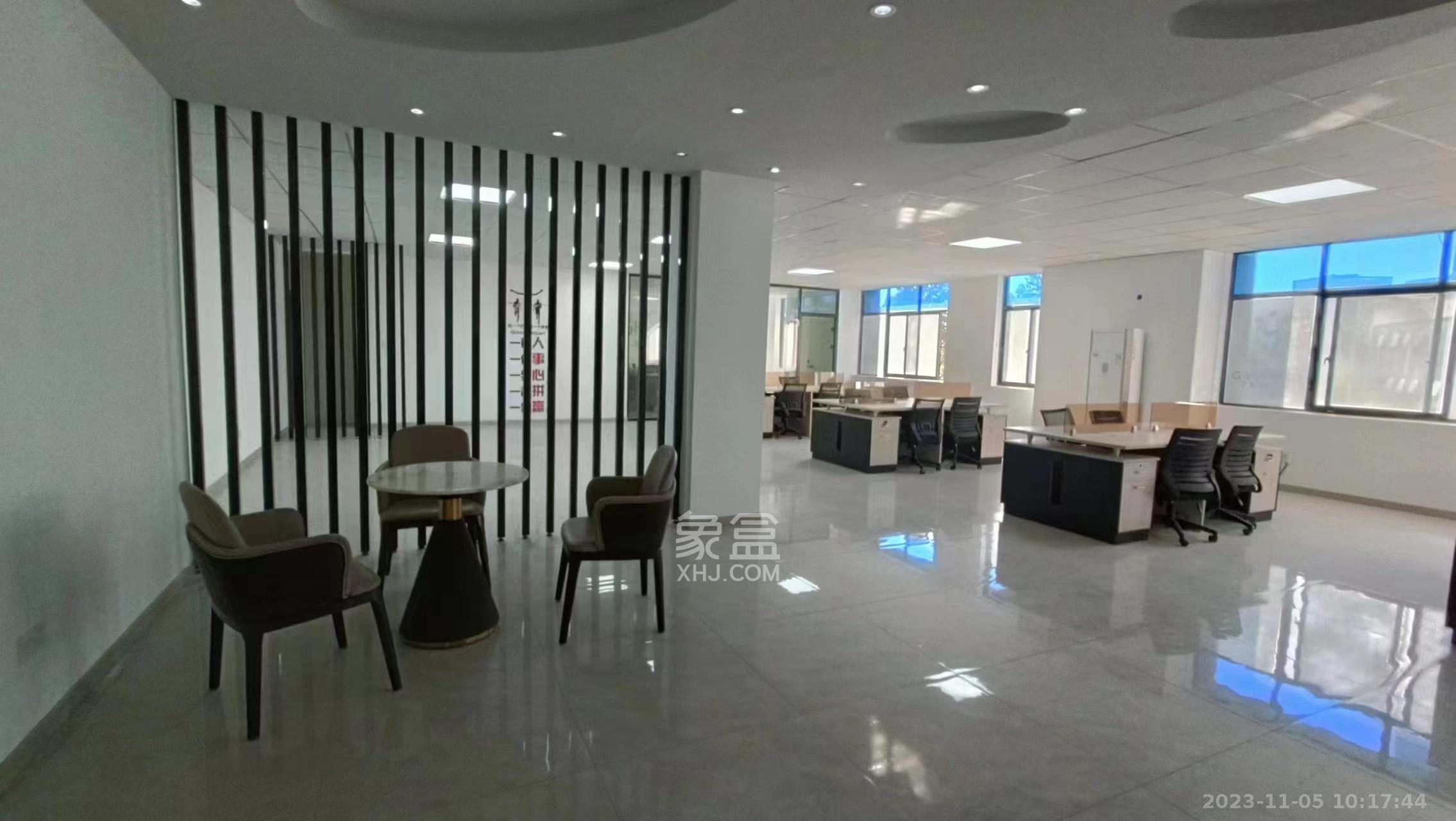 国际企业中心   345.34㎡      8800.0元/月室内图