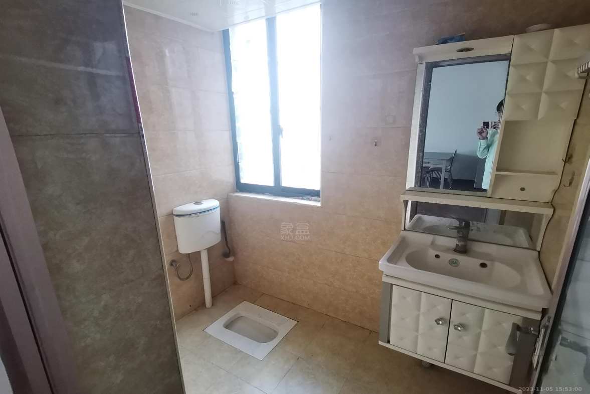 金色荷塘  2室2厅1卫    1300.0元/月室内图