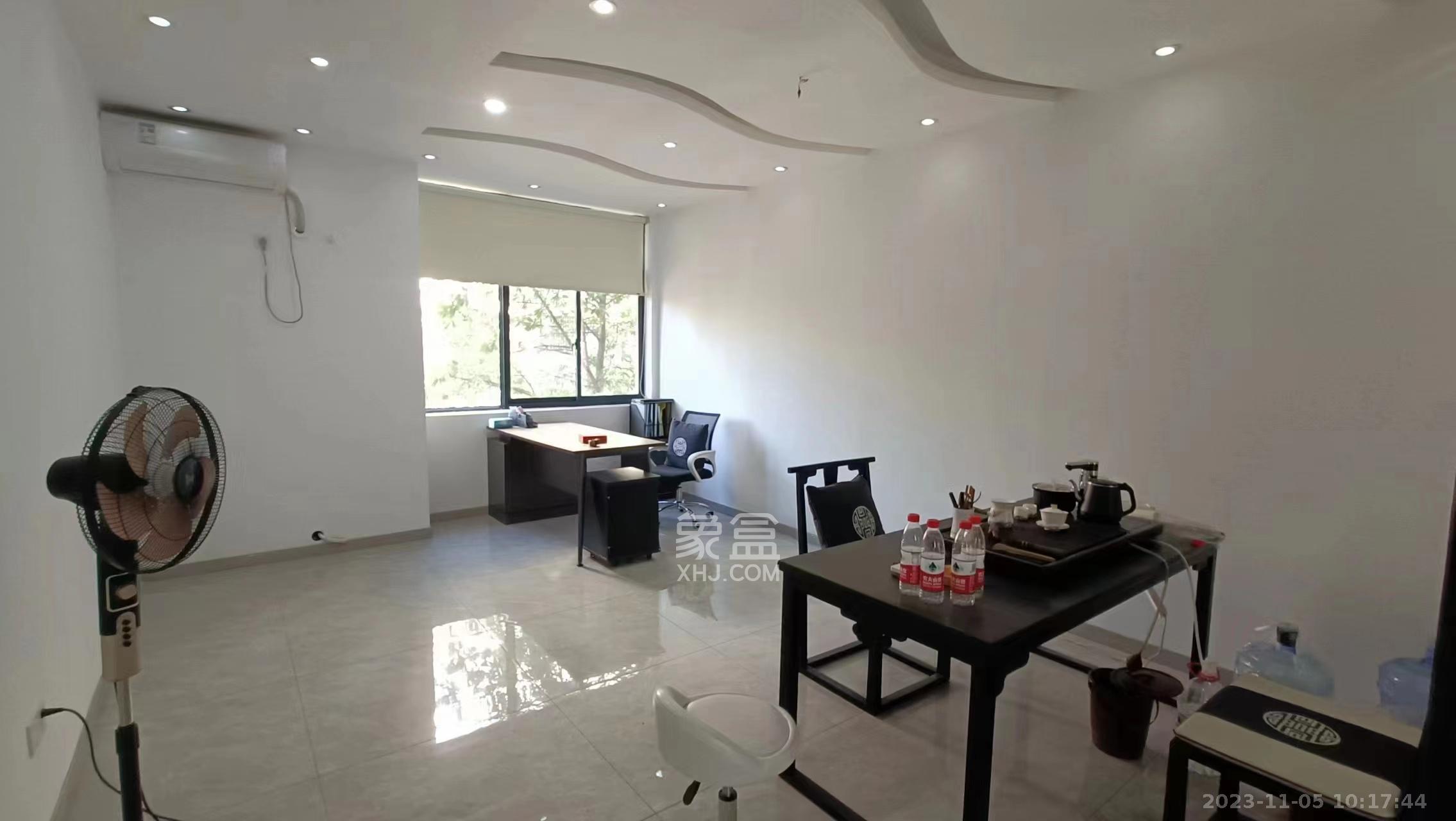 国际企业中心   345.34㎡      8800.0元/月室内图