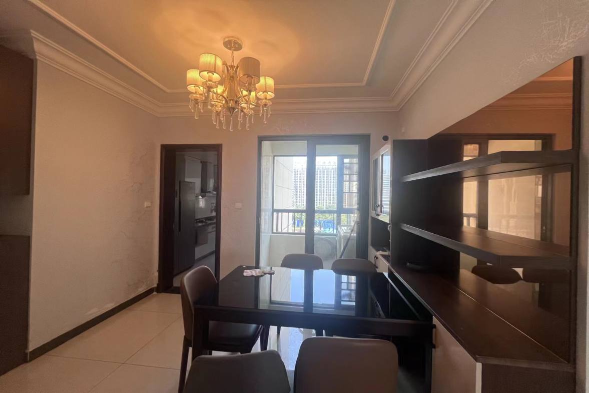 恒大绿洲  4室2厅2卫    2000.0元/月 恒大绿洲  4室2厅2卫    2000.0元/月室内图