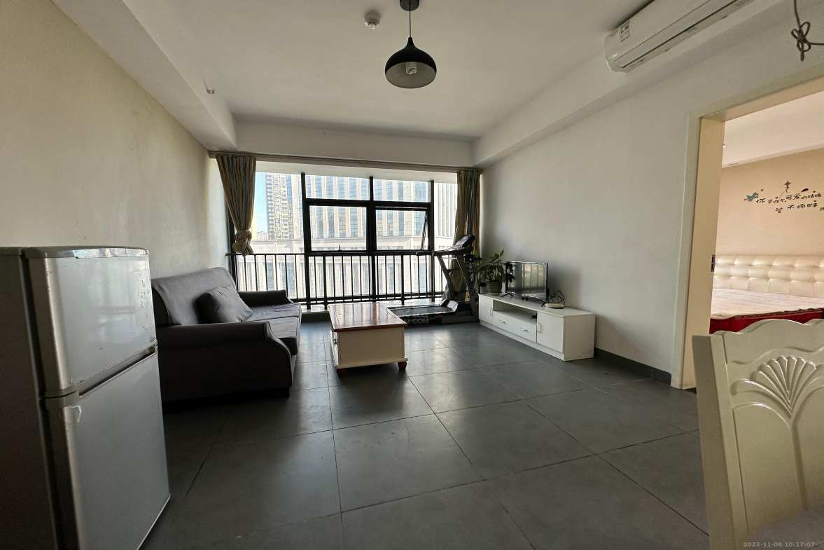 新桂公馆 2室2厅1卫 1600.0元/月 新桂公馆 2室2厅1卫 1600.0元/月室内图