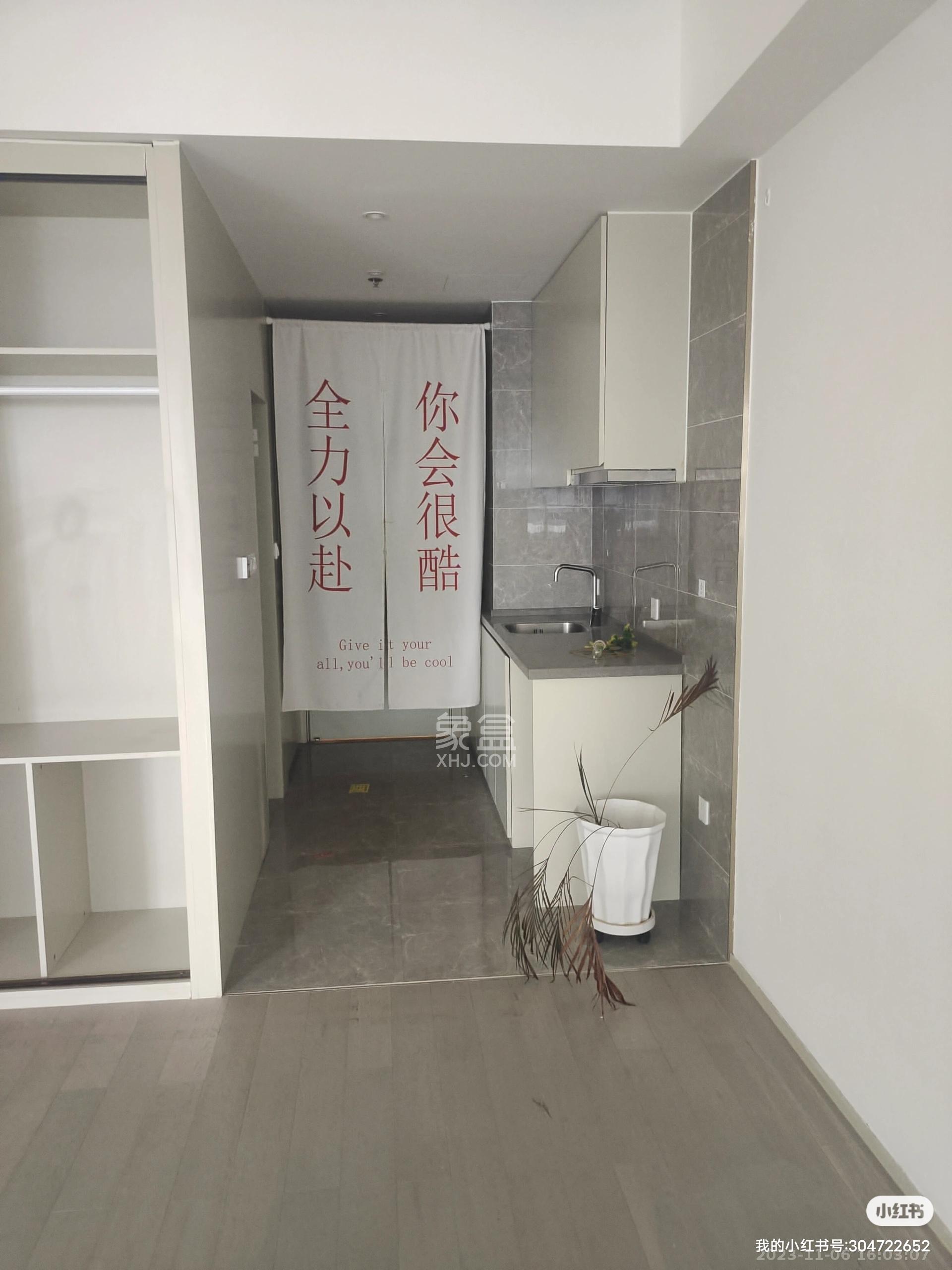 天祥水晶湾   117.0㎡      7200.0元/月室内图